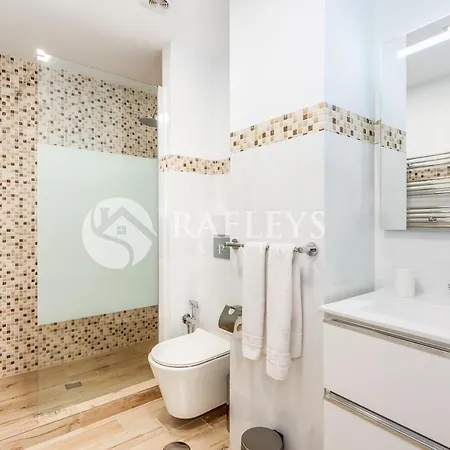Modern 1 Bedroom Apartement In Very Center Of Marbella. Esterno foto